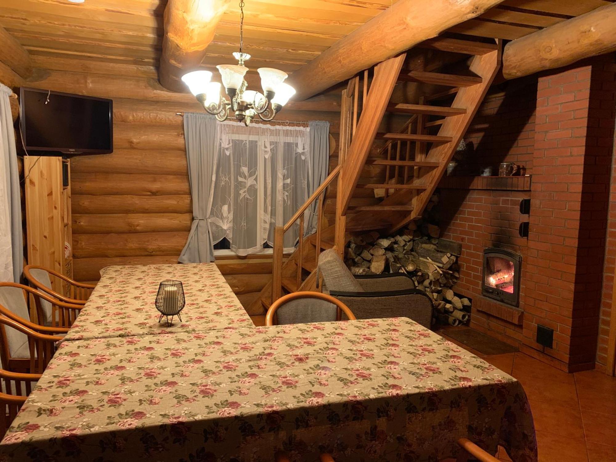 Kundzini Hotell Bīriņi Eksteriør bilde