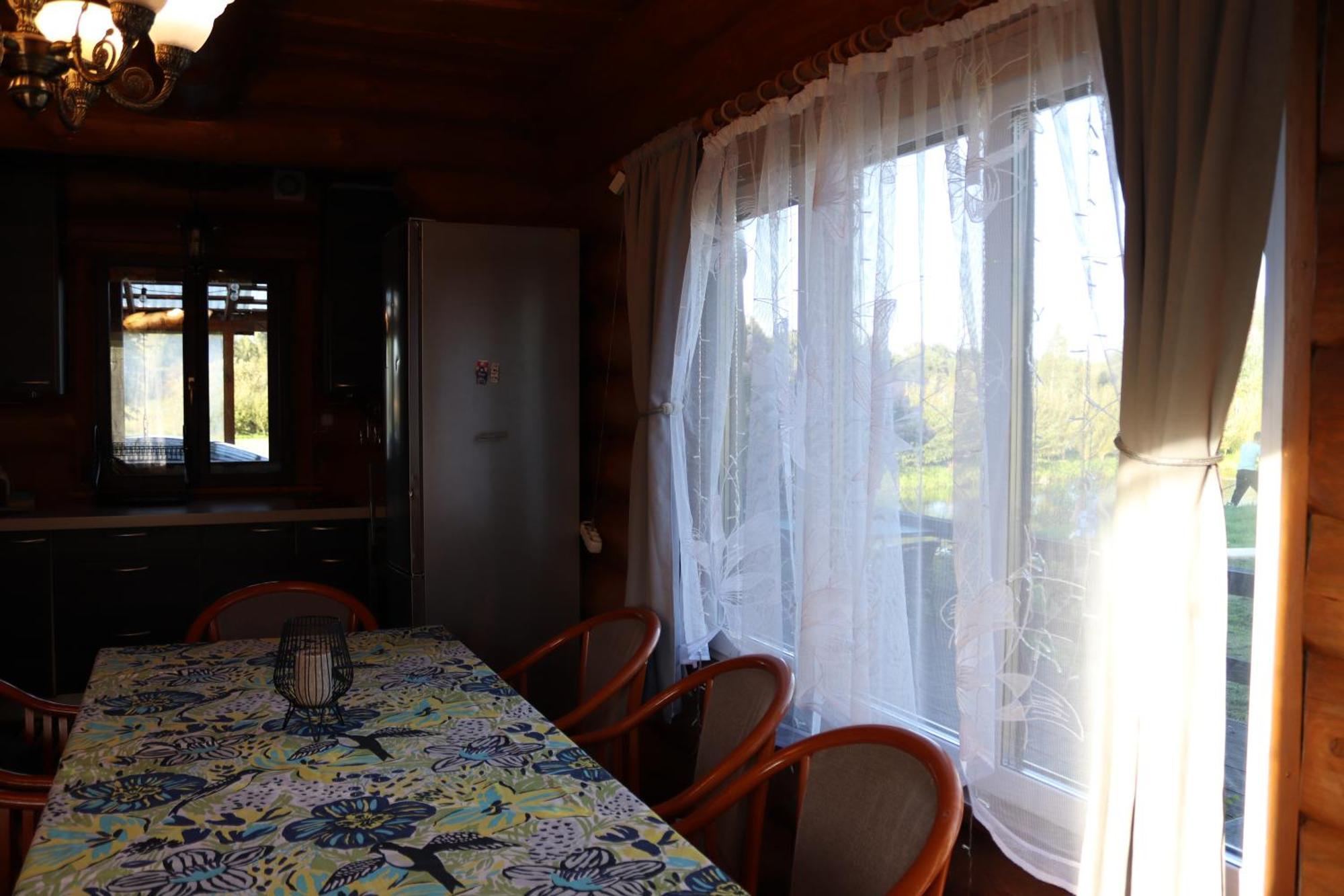 Kundzini Hotell Bīriņi Eksteriør bilde